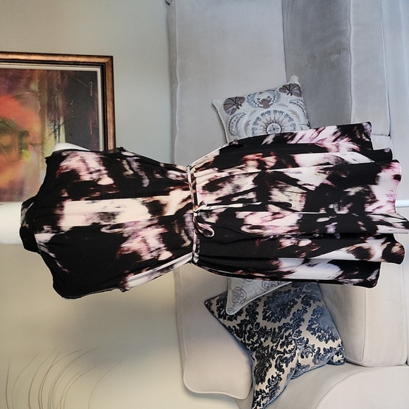 Simply Vera Wang Dress - Picture 5 of 9